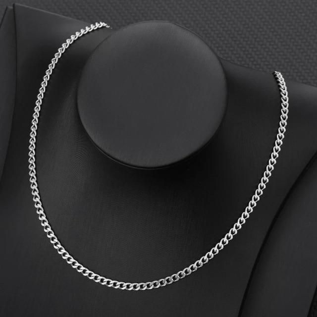 A Platinum Plated Stainless Steel Jewelry Necklace