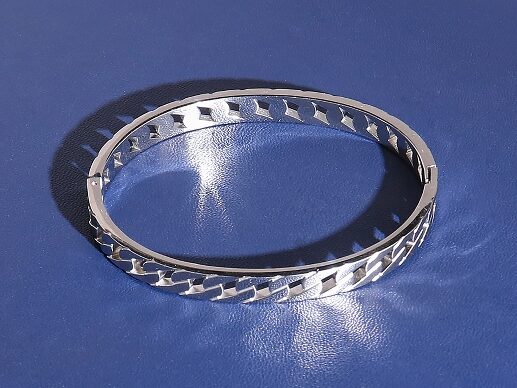 textured & patterned stainless steel unisex bangle