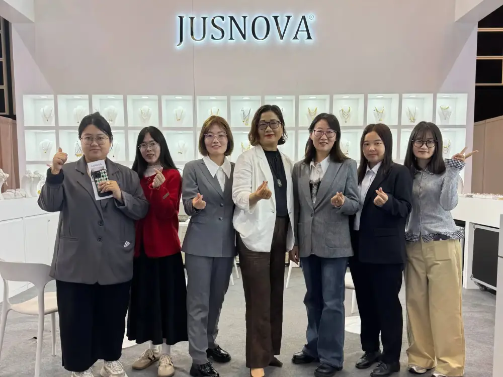 jusnova with clients 8 scalato